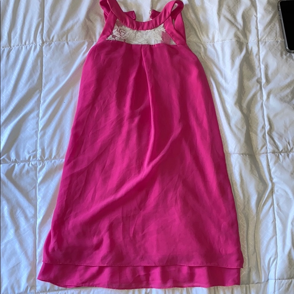 pink dress
